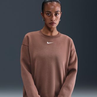 Nike Womens Nike Sportswear Phoenix Fleece Oversized Crew-Neck Sweatshirt in Brown | FZ4270-265