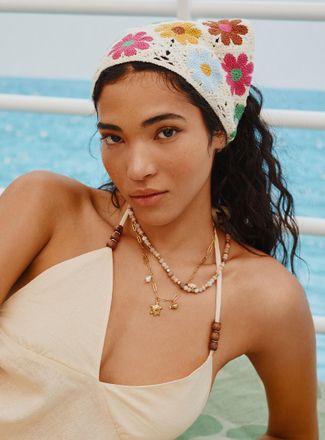 Simons Womens Floral crochet headscarf