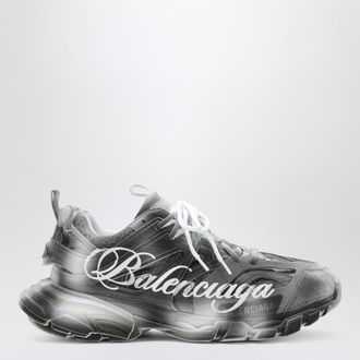 Balenciaga Sneaker Track Stencil Logo nera/bianca