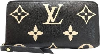 Louis Vuitton Pre-owned Clutches, female, Multicolor, Size: ONE SIZE Pre-owned Canvas Clutch