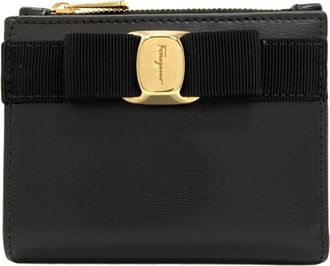 Ferragamo Black Leather Wallet (Bi-Fold) (Pre-Owned)