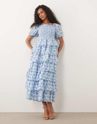 Vero Moda Vestito lungo blu a fiori con maniche a sbuffo e volant