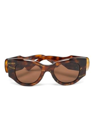 Balenciaga BB cat-eye sunglasses - Brown