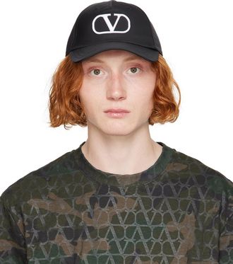 Valentino Garavani: Black Baseball Caps now up to −49