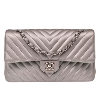 Chanel Timeless - Classic Double Flap Leather Silver Calfskin Handbag (Pre-Owned)