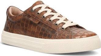 Taos Plim Soul Luxe Sneaker in Brown Croco at Nordstrom, Size 10.5
