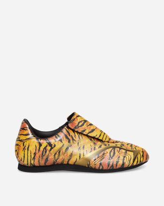 adidas Women s Taekwondo F50 Sneakers Yellow / Gold Metallic / Core Black