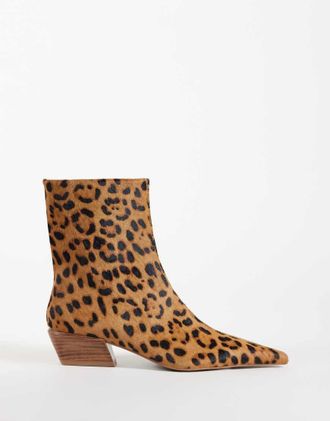 Asos stivaletti western Rio a punta in pelle con stampa leopardata-Multicolore
