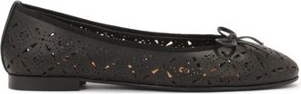 Kazar Zwarte ballerinas versierd met opengewerkt patroon Eileen - Dames - Ballerinas - Zwart - 35 EU - Leer - Schoenen