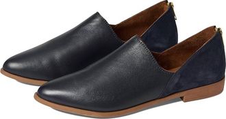 Bueno Womens Beau Flats In Black