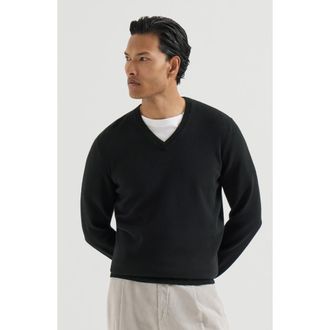 Brunello Cucinelli Cashmere sweater in Black at Nordstrom, Size 52