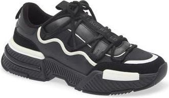 Karl Lagerfeld Bungee Chunky Sneaker in Black at Nordstrom Rack, Size 12