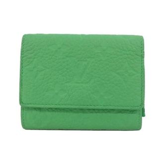 Louis Vuitton Pre-owned Wallets, female, Green, Size: ONE SIZE Pre-owned Portefeuille Pilot Monogram Taurillon Wallet
