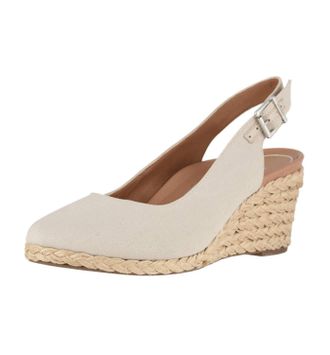 Vionic Womens Carolina Slingback Wedge Shoes In Oat