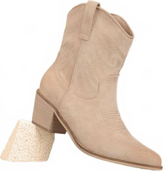 Mi.iM Womens Casey Boot In Beige