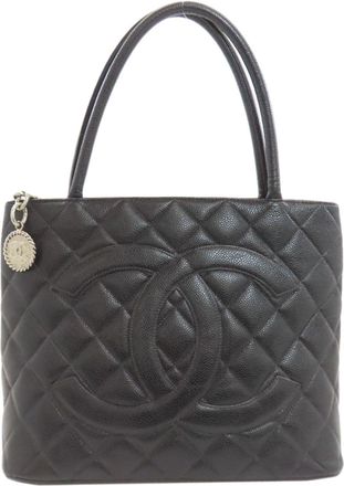Chanel Black Leather Tote Bag (Pre-Owned)