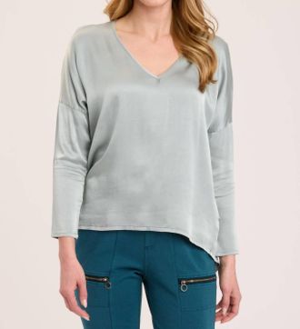 Xcvi Bauer V Neck Top In Dewdrop