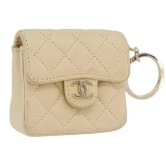 Chanel Pre-owned Mini Bags, female, Beige, Size: ONE SIZE Pre-owned Mini Pouch