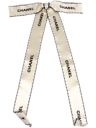 Chanel Spilla a fiocco anni 90-2000 - Multicolore