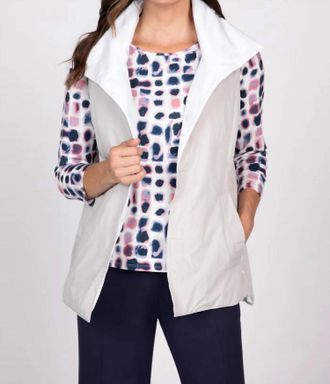 Habitat Reversible Taffeta Layering Vest In Sand