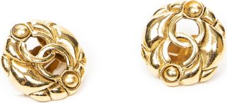 Chanel CC Round Clip On Earrings oorbellen