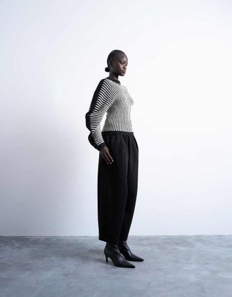 Topshop Joggers oversize con gamba a cilindro neri-Nero