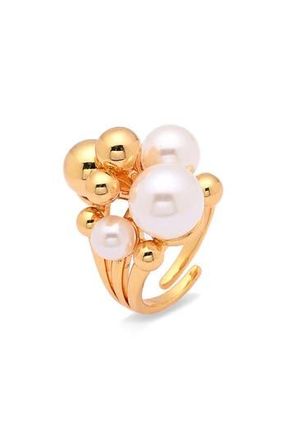 Eye Candy Los Angeles Thea Faux Pearl Cluster Statement Ring in Gold at Nordstrom Rack