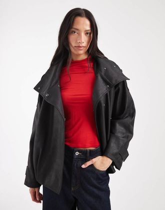 Asos Giacca bomber nera in pelle sintetica con collo a imbuto asimmetrico-Nero