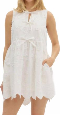 Entro Floral Applique Pullover Dress In White