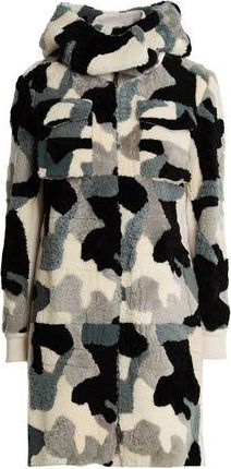 Lorena Antoniazzi CAPISPALLA - Shearling & Teddy su YOOX.COM