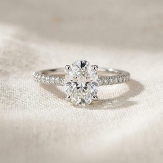 Pompeii3 2 1/2Ct Oval Lab Grown Diamond Engagement Ring in 14k White or Yellow Gold
