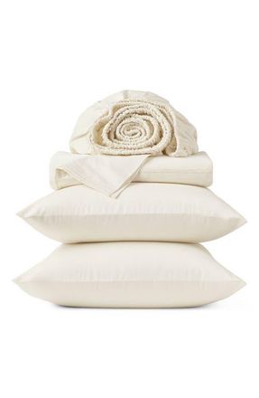 Coyuchi Cloud Soft Organic Cotton Sateen Sheet Set in Undyed Scalloped at Nordstrom, Size California King