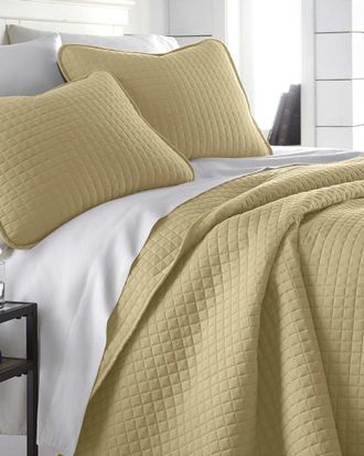 Southshore Fine Linens Oversized Geometric Easy Care Quilt Set