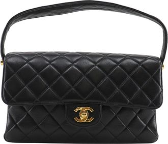 Chanel Matelasse Leather Handbag (Pre-Owned)