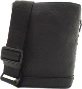 Louis Vuitton Pre-owned Bucket Bags, female, Black, Size: ONE SIZE Pre-owned Fur louis-vuitton-bags