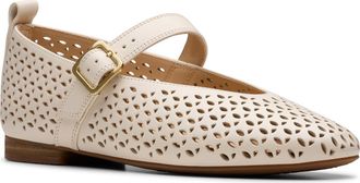 Clarks Fawna Mary Jane Flat in Cream Leather at Nordstrom Rack, Size 8.5
