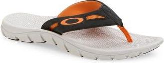 Oakley Operative 2.0 Flip Flop in Lunar Rock/Blackout at Nordstrom Rack, Size 13