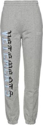 VETEMENTS BOTTOMWEAR - Pantaloni su YOOX.COM