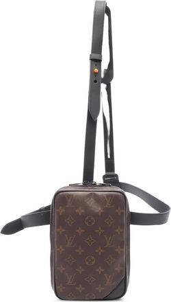 Louis Vuitton 2018 Utility shoulder bag - Brown