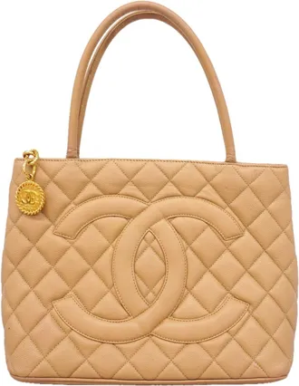 Chanel Beige Grained Calfskin Tote Bag (Pre-Owned)