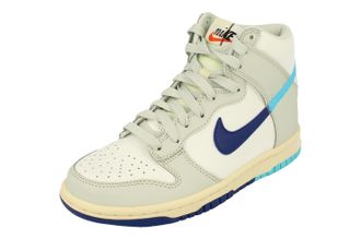 Nike Childrens Unisex Dunk High Se Gs White Trainers - Size UK 5.5