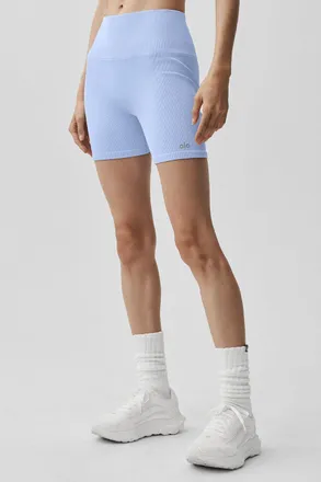 Alo | 5 Seamless Ribbed Favorite Short in Light Provence Blue, Size: Medium