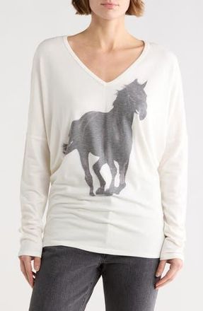 Go Couture Horse V-Neck Sweater in Ivory/Horse at Nordstrom Rack, Size X-Large