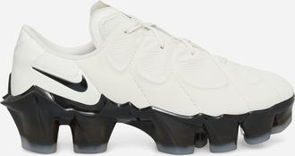 Nike Women s First Sight Mirage Sneakers Sail / Black