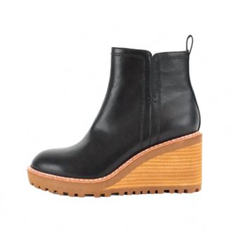 Yellow Box Womens Arten Ankle Boot In Black