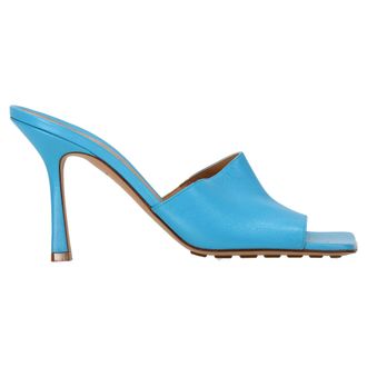 Bottega Veneta Bottega Veneta stretch muiltjes met hak in blauw lamsleer