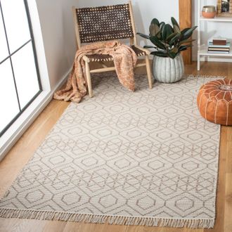 Safavieh Montauk Hand Made Area rug, Brown / Beige Bohemian Style Non-Shedding