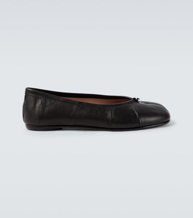 Tabi leather ballet flats