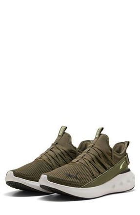 Puma Softride Carson Fresh Running Shoe in Loden Green/Feather Gray at Nordstrom Rack, Size 10.5