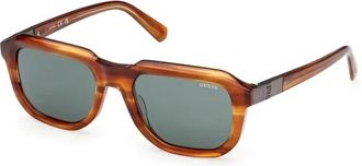 Guess Zonnebrillen - Heren - Zonnebrillen - Bruin - 53 MM - Accessoires